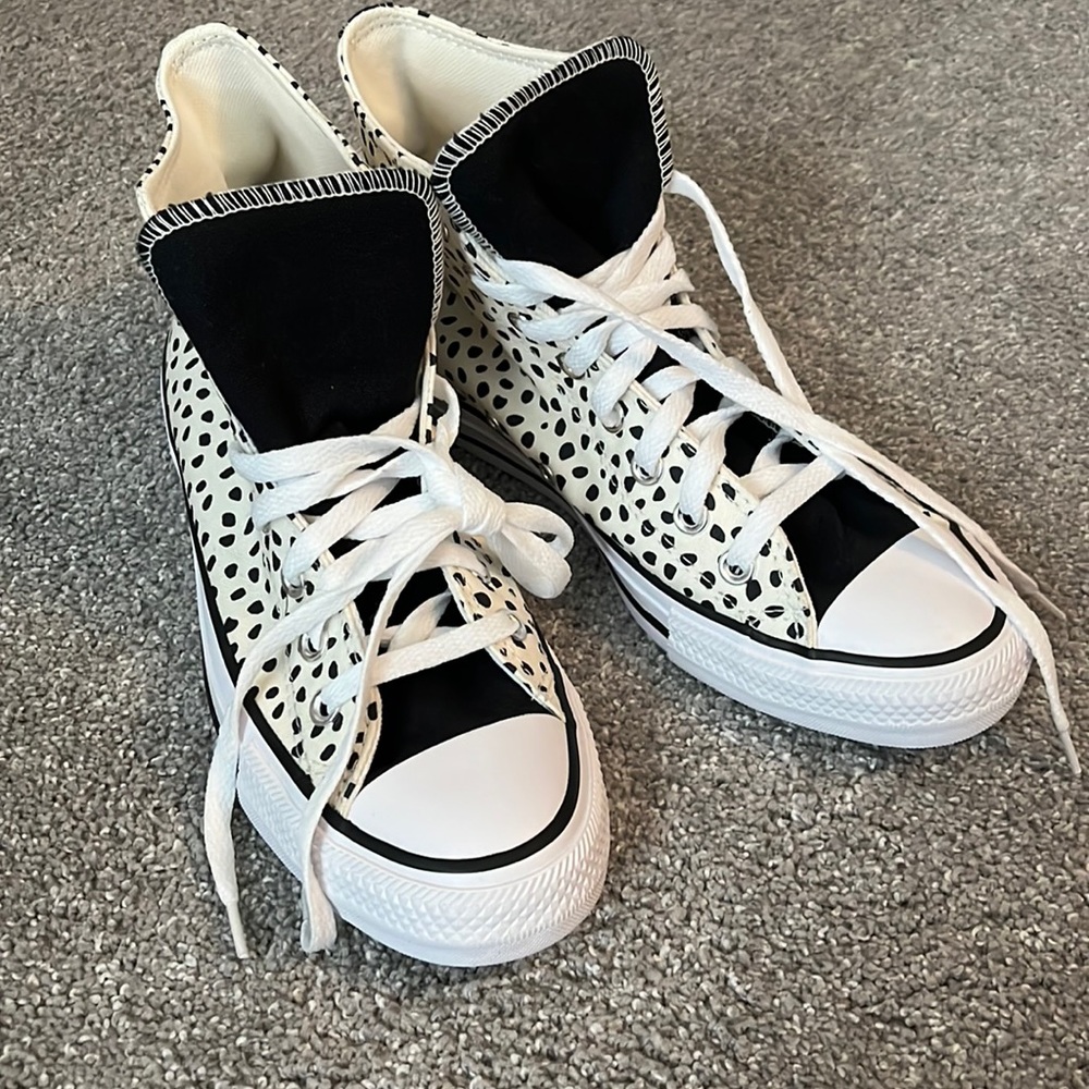 Women’s Converse